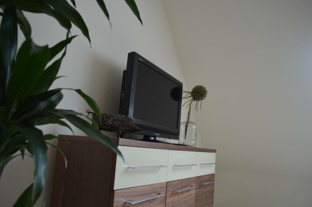 Wohnung Am Weserradweg Deesberg エクステリア 写真